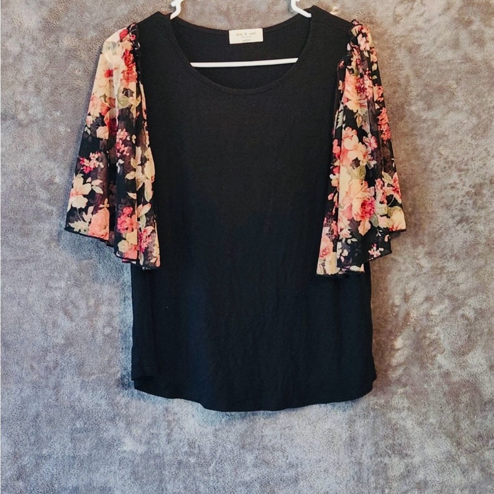 Kim & Cami Black Top with Floral Sleeves - Picture 2 of 6
